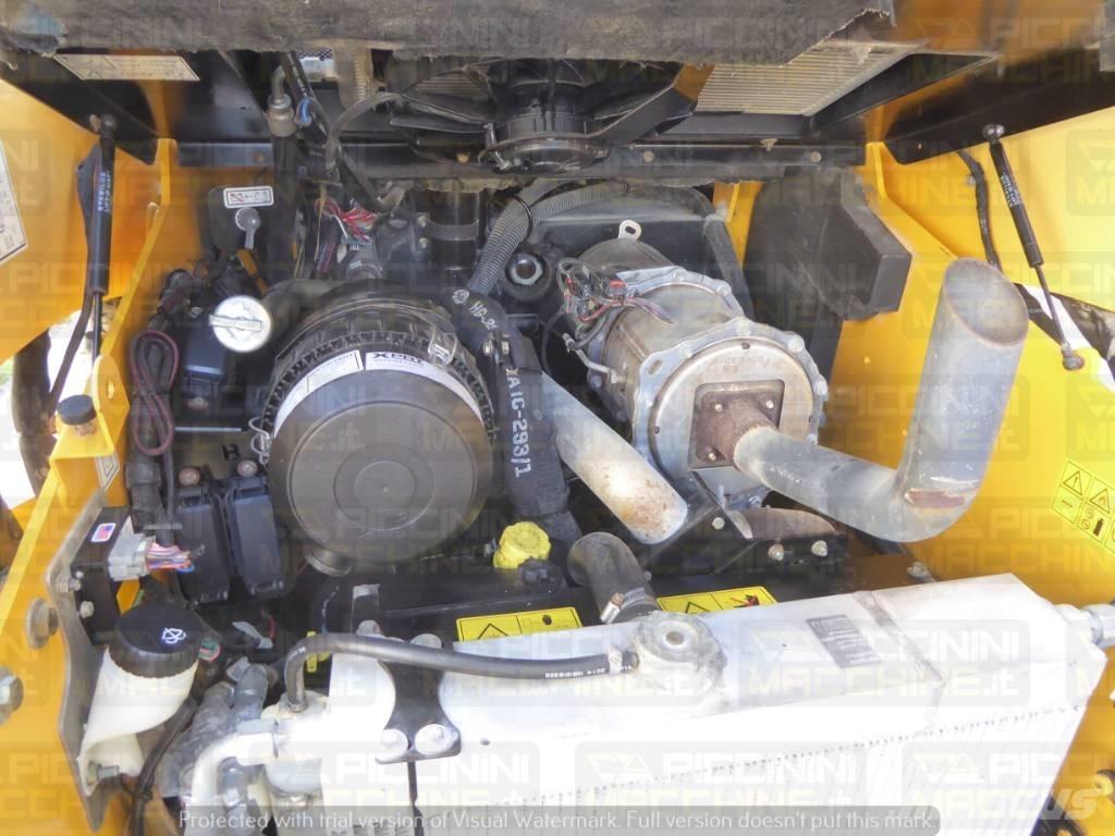 Gehl V330 لوادر انزلاقية التوجيه