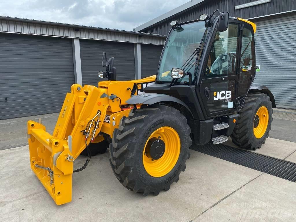 JCB 531-70 مناولات متداخلة