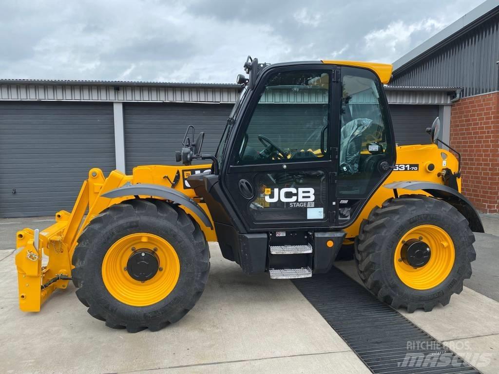 JCB 531-70 مناولات متداخلة