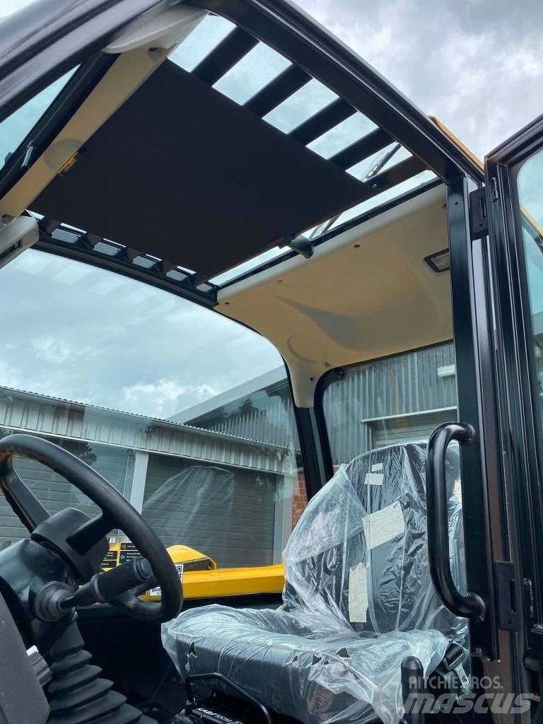 JCB 531-70 مناولات متداخلة