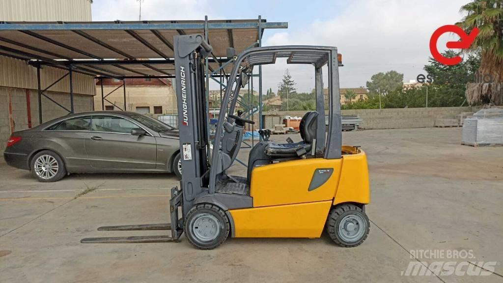 Jungheinrich EFG 220 شاحنات ذات رافعات شوكية تعمل بالكهرباء