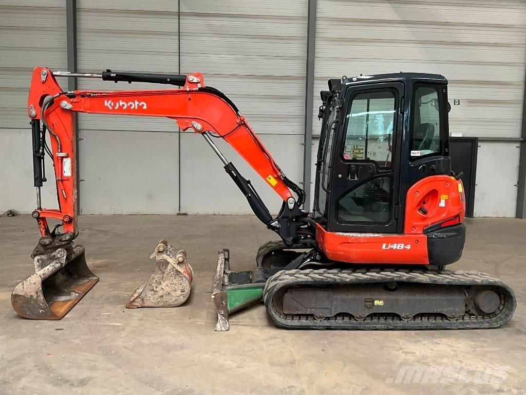 Kubota U 48-4 حفارات صغيرة أقل من 7 طن (حفارات صغيرة)