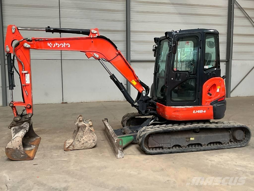 Kubota U 48-4 حفارات صغيرة أقل من 7 طن (حفارات صغيرة)