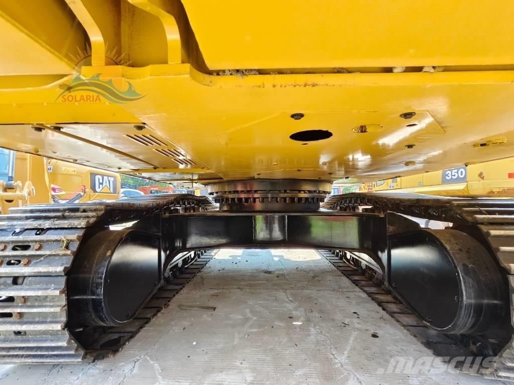 CAT 336 D حفارات زحافة