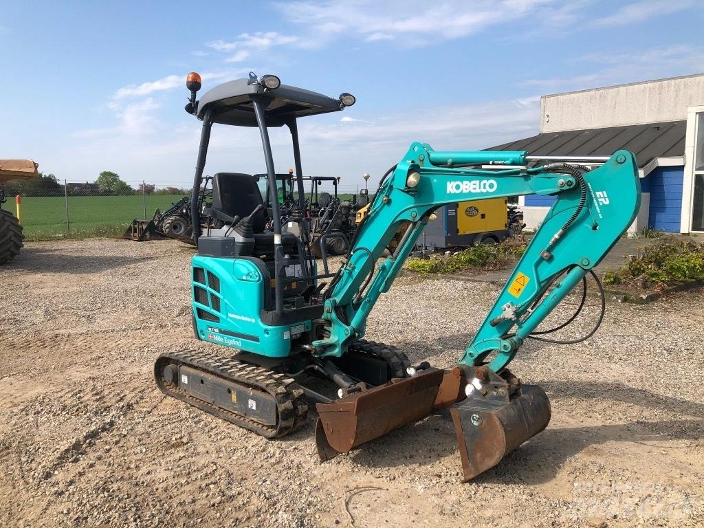 Kobelco SK 17 SR-3 حفارات صغيرة أقل من 7 طن (حفارات صغيرة)