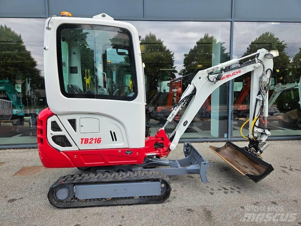 Takeuchi TB 216 حفارات صغيرة أقل من 7 طن (حفارات صغيرة)