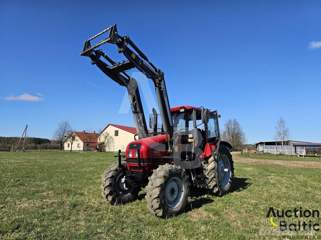 MTZ 1221.5 الجرارات