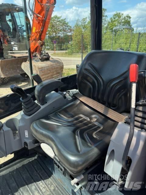 Kubota KX 016-4 حفارات صغيرة أقل من 7 طن (حفارات صغيرة)