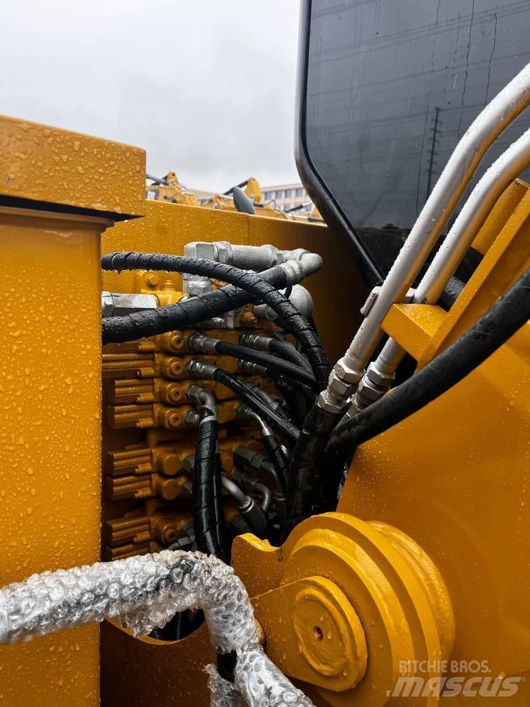 CAT 307 E2 حفارات زحافة