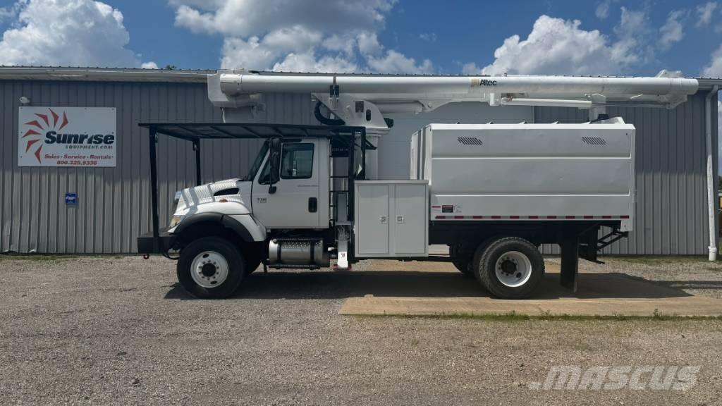 Altec LRV55 المنصات الهوائية المثبتة على شاحنة