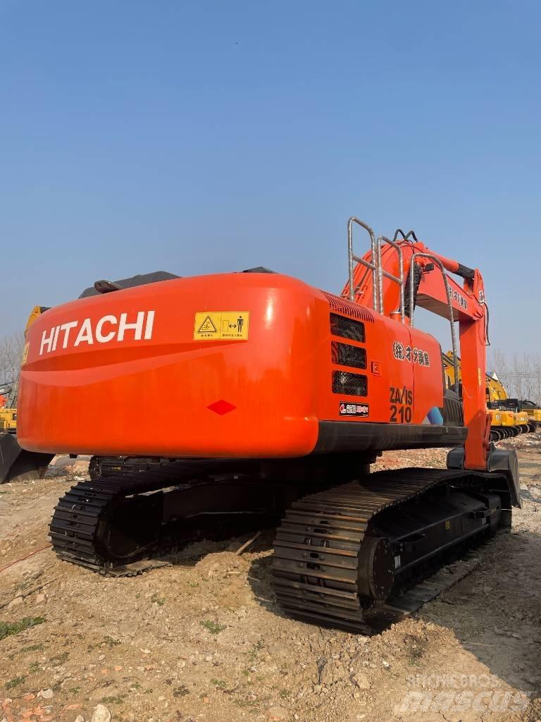 Hitachi 210LC حفارات زحافة