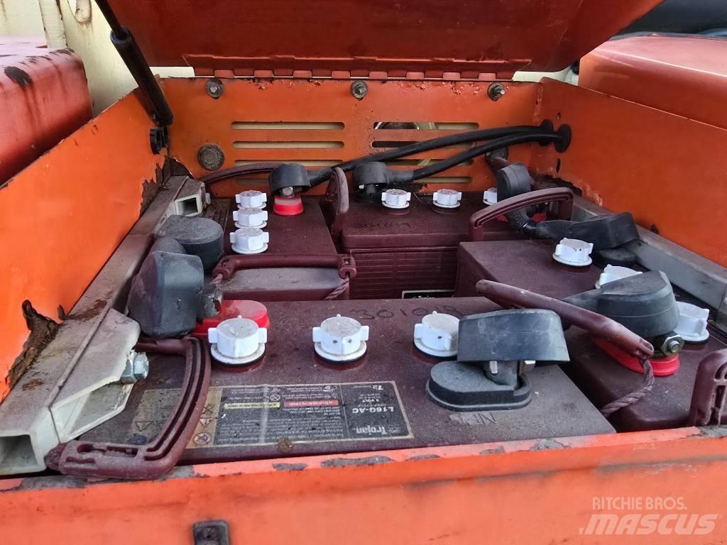 JLG E 600 JP رافعات سلة تلسكوبية