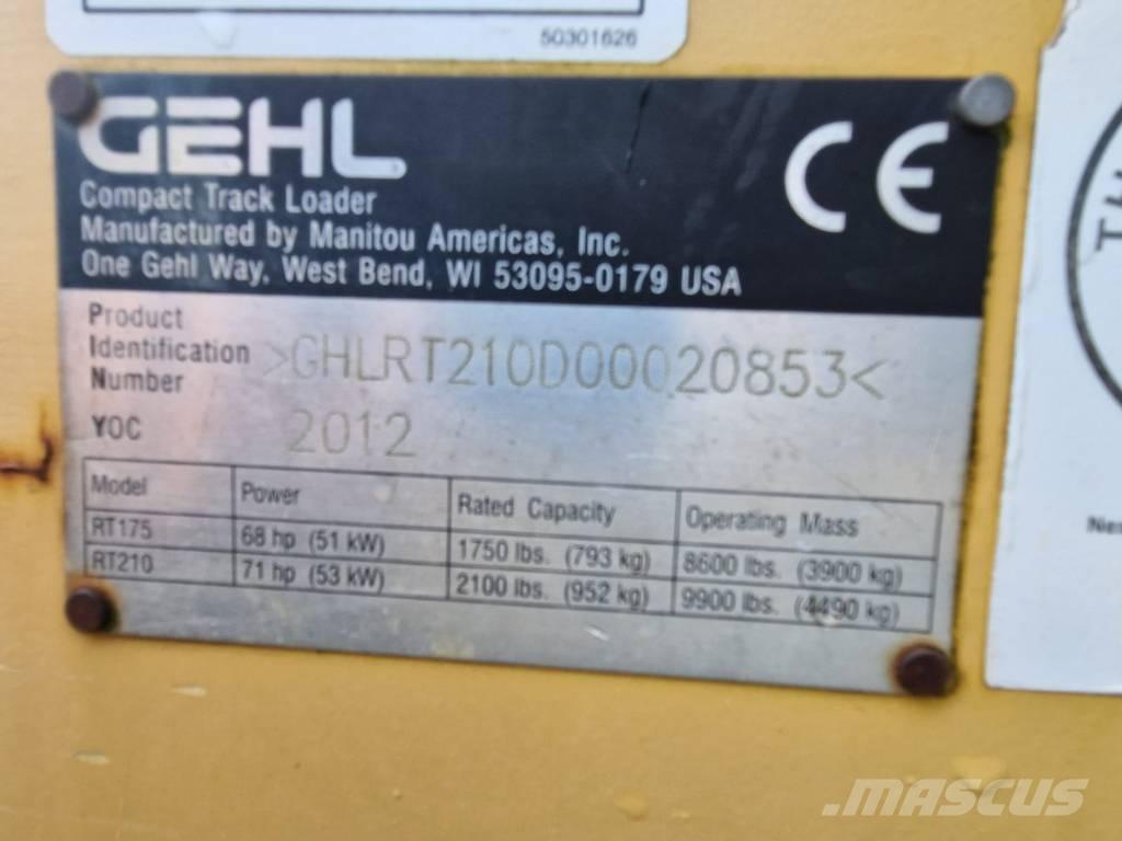 Gehl RT 210 لوادر زحافة