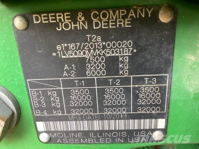 John Deere 5090M الجرارات
