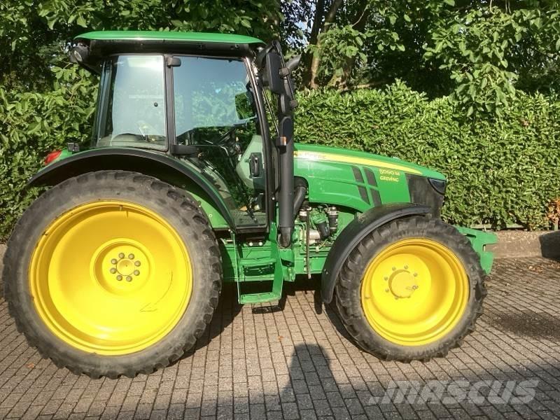 John Deere 5090M الجرارات