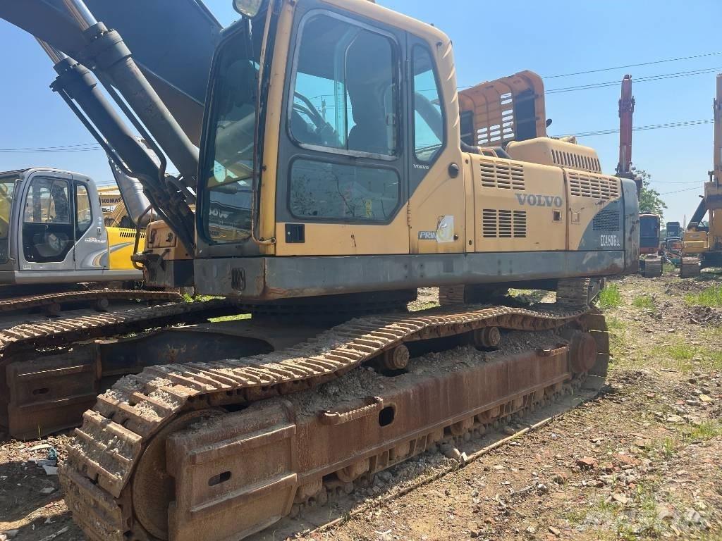 Volvo EC 460 B LC حفارات زحافة