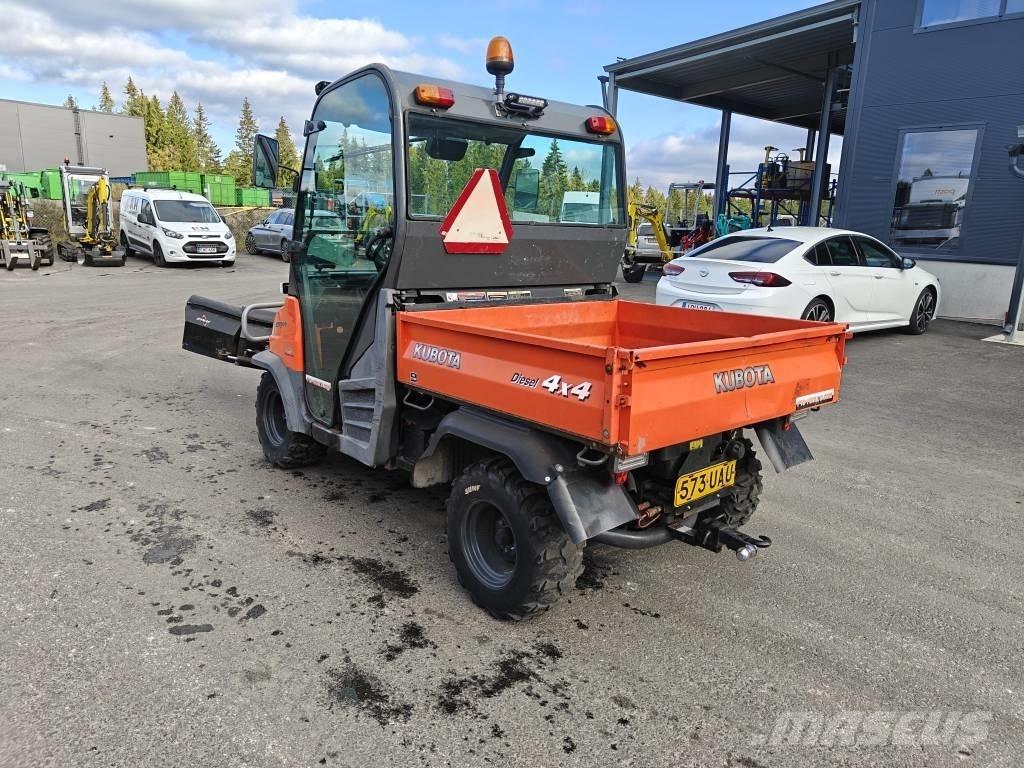 Kubota RTV900-4X4 ماكينات أخرى لتجهيز الأراضي