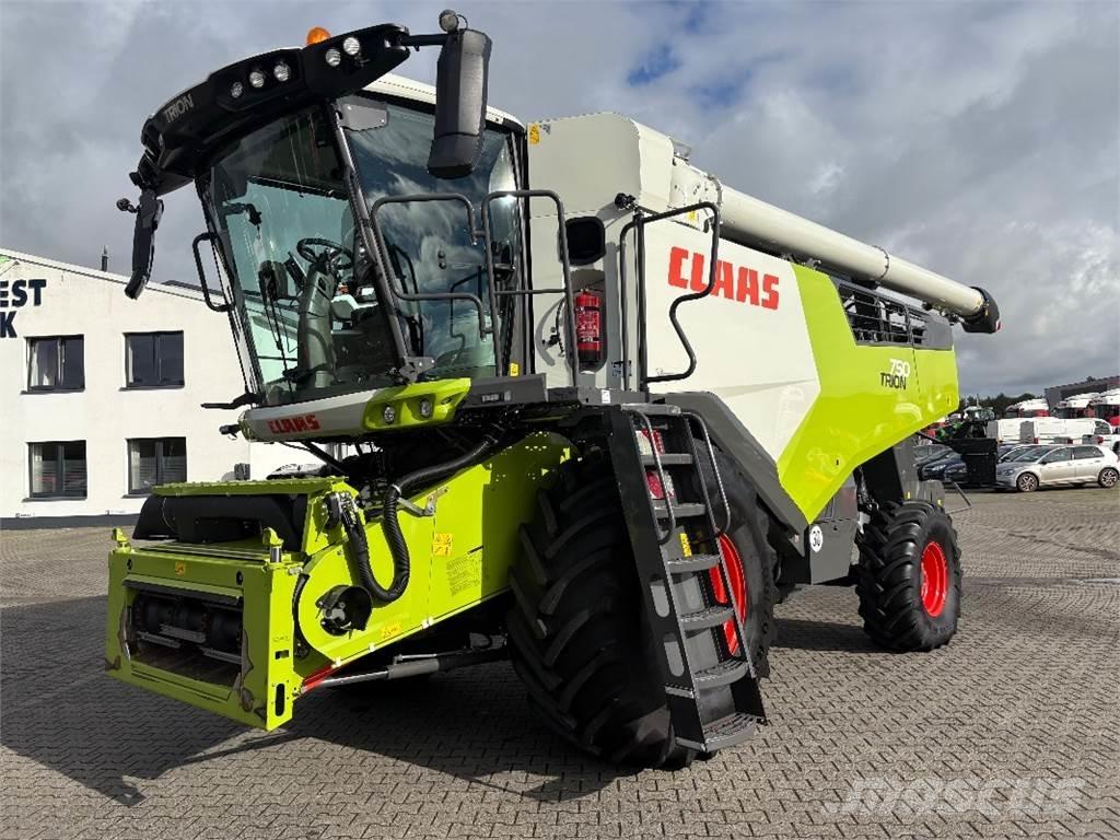 CLAAS TRION 750 حصادات