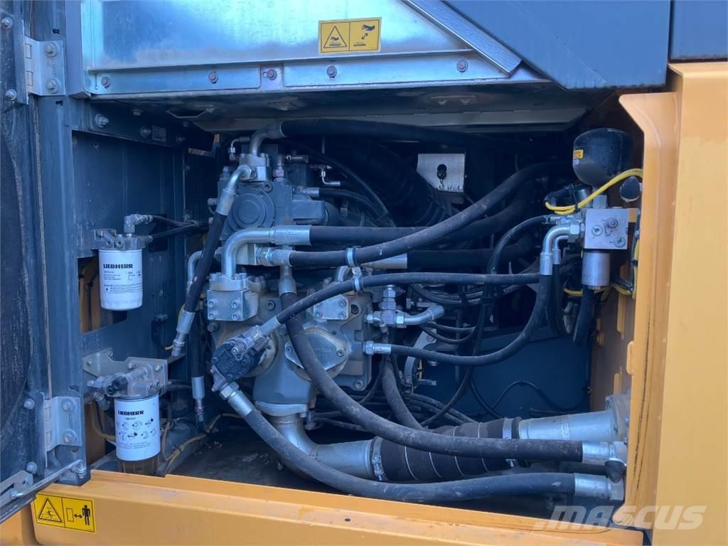 Liebherr R934 حفارات زحافة