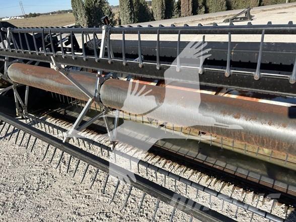 Agco 800 رؤوس الحصادات الدراسات