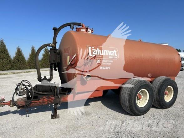 Calumet V3750 معدات توزيع السماد العضوي