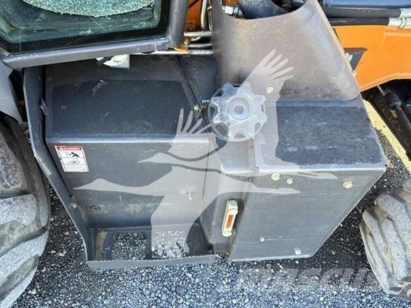 CASE 580N لوادر ذات جرافات عكسية