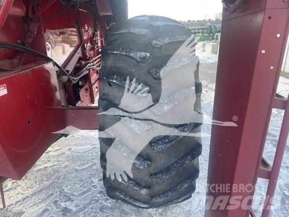 Case IH 1680 حصادات