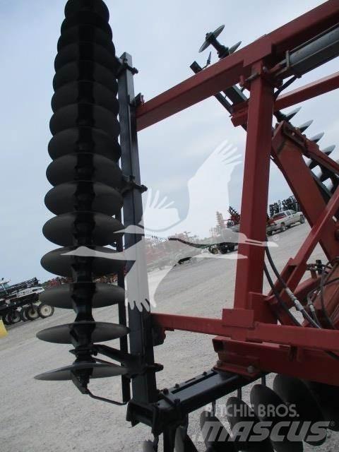 Case IH 496 زحافات ساحقة