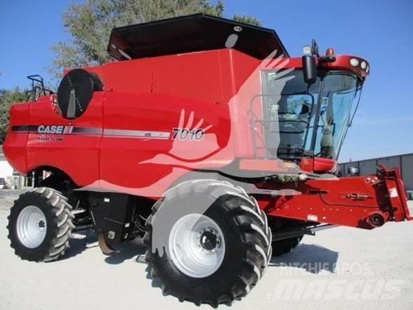 Case IH 7010 حصادات