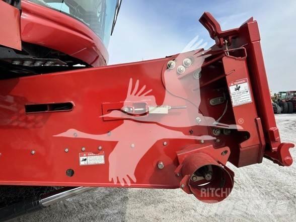 Case IH 7010 حصادات