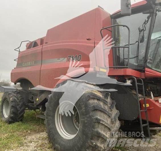 Case IH 7140 حصادات
