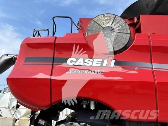 Case IH 8010 حصادات
