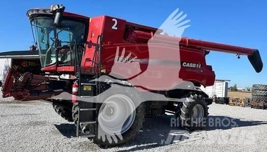 Case IH 8240 حصادات