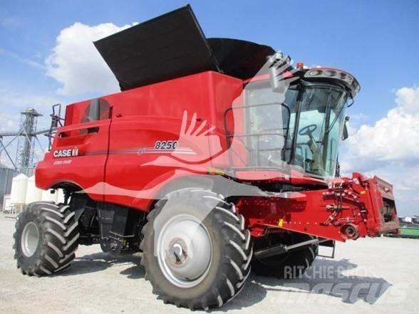 Case IH 8250 حصادات