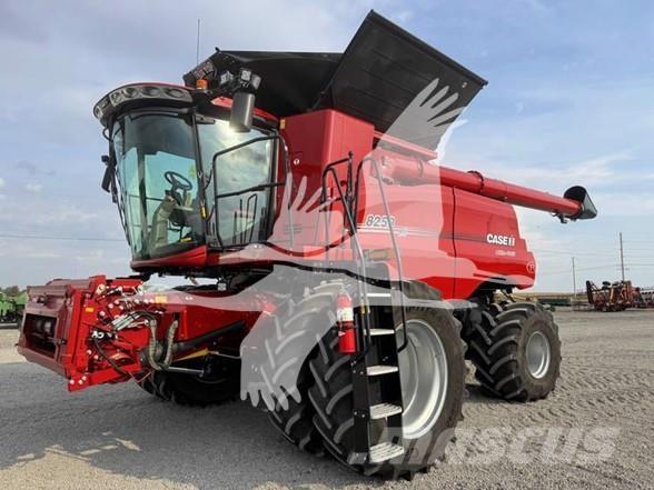 Case IH 8250 حصادات