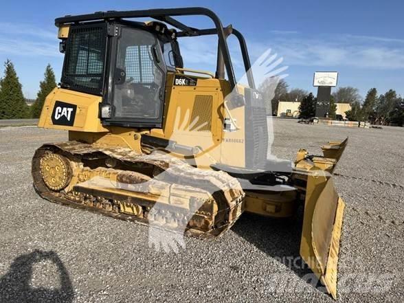 CAT D6K2 LGP بلدوزرات مجنزرة