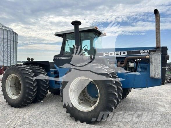 Ford 846 الجرارات