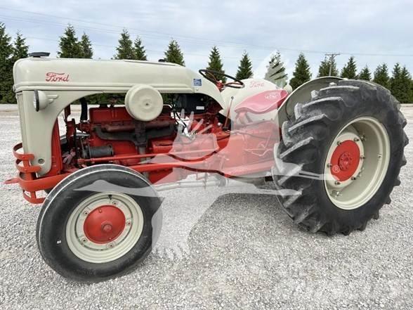 Ford 8N FUNK الجرارات