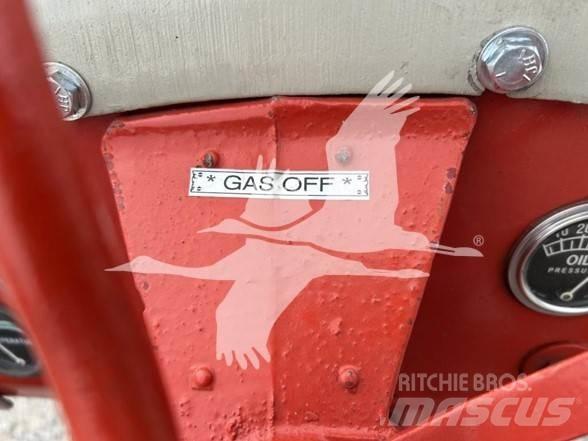 Ford 8N FUNK الجرارات