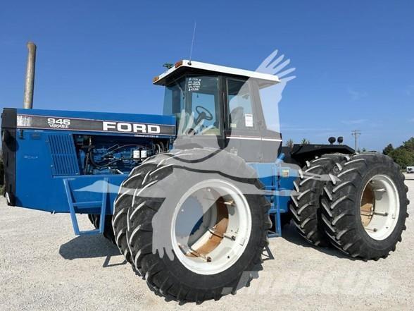 Ford 946 الجرارات