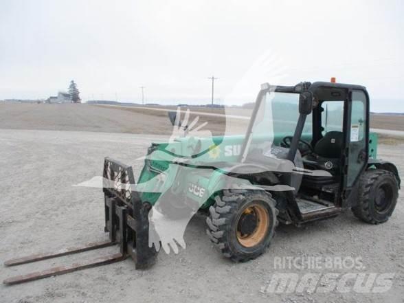 JCB 525-60 مناولات متداخلة