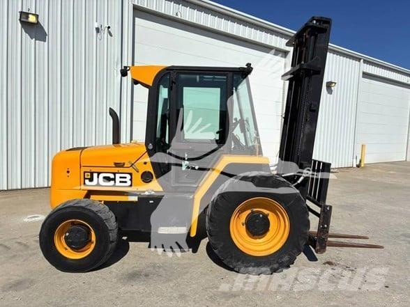 JCB 930 شاحنات الطرق الوعرة