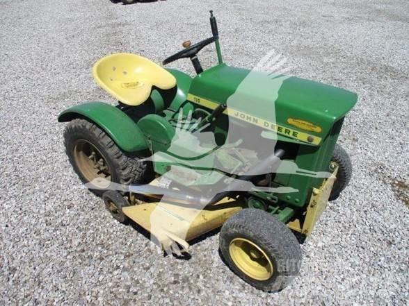 John Deere 110 ركوب الحشائش