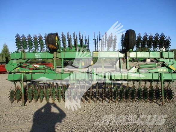 John Deere 400 ماكينات وملحقات زراعة أخرى