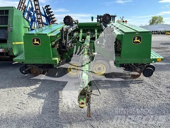 John Deere 455 مثاقيب