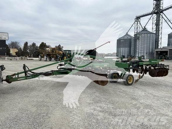 John Deere 512 ماكينات وملحقات زراعة أخرى