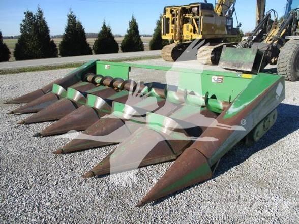 John Deere 644 رؤوس الحصادات الدراسات