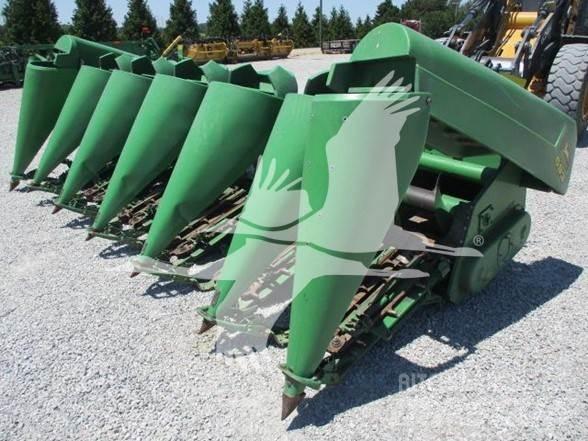 John Deere 693 رؤوس الحصادات الدراسات