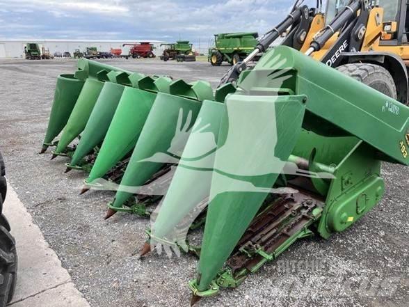 John Deere 693 رؤوس الحصادات الدراسات
