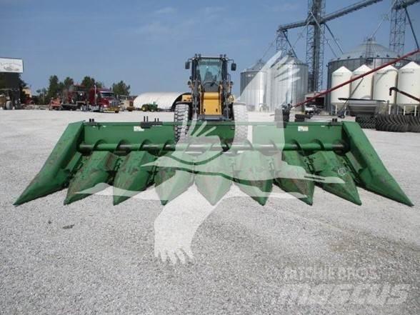 John Deere 843 رؤوس الحصادات الدراسات